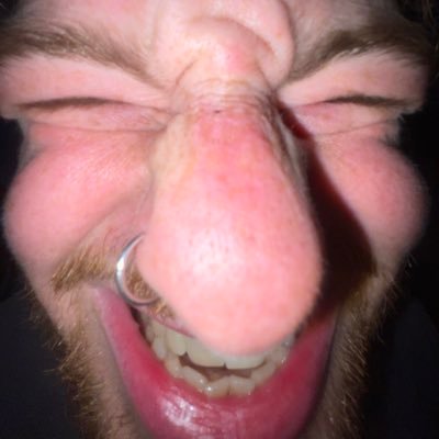 WaywardOaf's profile picture. large doner meat n chips with garlic mayo