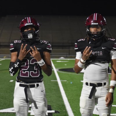 #23 6’1 185 OLB-Peoria High - Class of 25- All Big 12 LineBacker !! Contact 309-340-7448-camgc21@gmail.com.