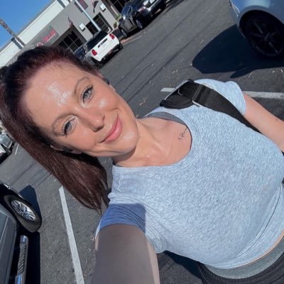 kayla7901's profile picture. I am single and dog mom 🐶….Just make friends and get the F’’’ off