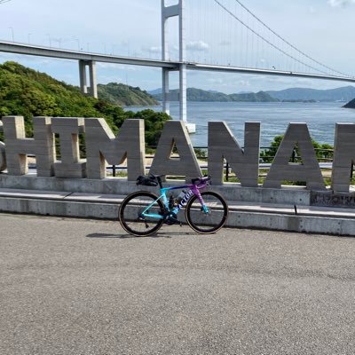 2022年膝蓋骨骨折 。holiday rider🚴♂️ Livehouse❤️🎸=GOOD4NOTHING/四星球/10-FEET 🚴🏼=FACTOR OSTRO 🟪🟦PINARELLO PRINCE ◻️最近漸く気付きました🔯👁️🔼