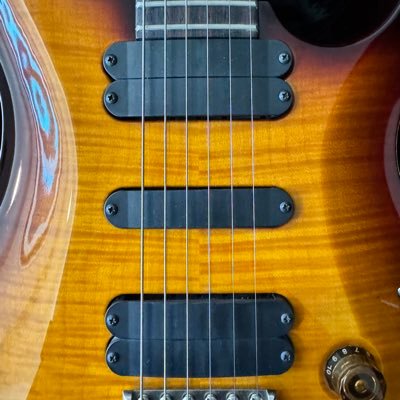 danieldyens's profile picture. 🎼🎹🎵🎶