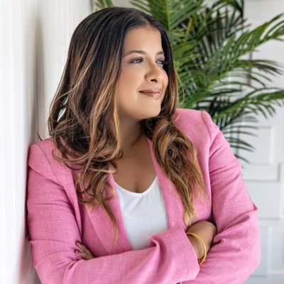 bartikadutta2's profile picture. Leftover candy.