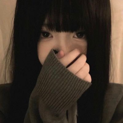 lllokgghj's profile picture. JENNIE