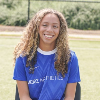 oliviaabest's profile picture. |07 NC Courage Academy #13 F/D| Class of 2025                       🇨🇦🇺🇸🇬🇧 @northernireland U19
