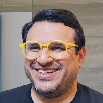 Papá de Mariapaz y de Matias. Socio de Urbina (Morison Global)