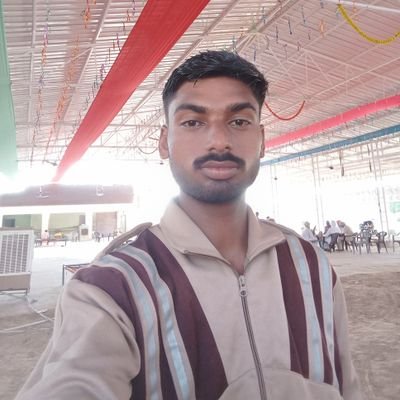 RGahlot46832's profile picture. Rahul G🥰 msg lt wing gharsana