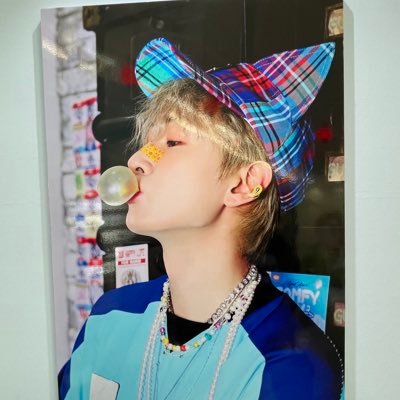 ssmtlv's profile picture. 成人済み。ARMY。ELF。🐣寄りオルペン💜⋆͛ スジュにも沼落ち🐧🐒🐰🦒刀剣(ゲーム、舞台、ミュージカル)全部好き🌙·̩͙⋆🍮