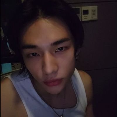 ⠀⠀⠀⠀⠀⠀ 777 ─ 🎧
skz y yo reflexionando sobre la vida