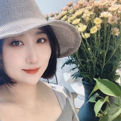 zhao_jenny32626's profile picture. 