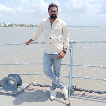 pareshnandaniy5's profile picture. 