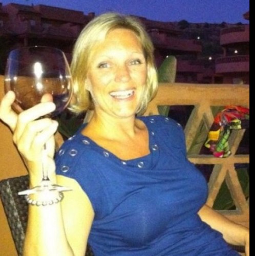 A fifty something Mum of 3 Boys and Nanny to Jude, living in Surrey. Passionate about good food and great music!