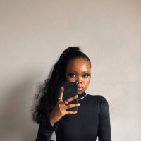 V (@__ayav) 's Twitter Profile