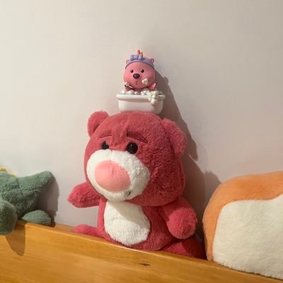 jucatyo's profile picture. 