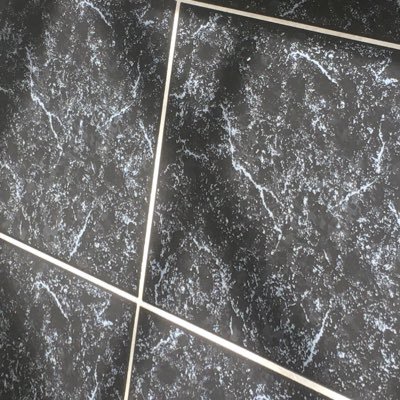 rrvandestadt's profile picture. Wat maakt het uit? Over 4 miljard jaar gaat de zon uit en is alles voor niks geweest. Nou, dan weet je het wel.