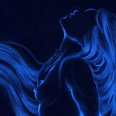 とても優しくていたずらな女の子。もっとエッチな動画やオマンコのビデオを見るためにフォローしてください。