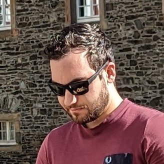 AaronMousavi's profile picture. Software engineer