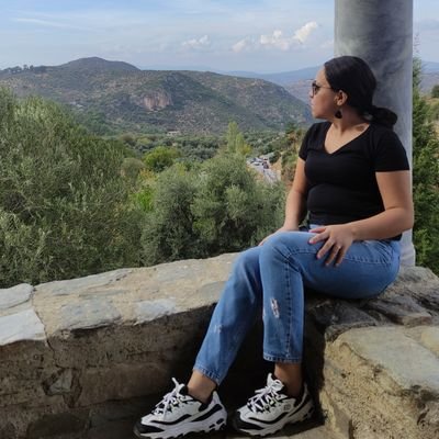 zeyum_1985naz's profile picture. CHP Bornova Kadınkolları Eğitim Sorumlusu