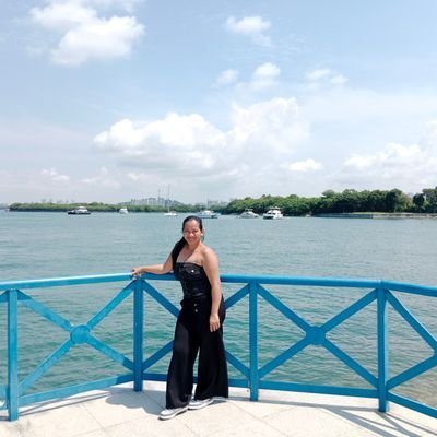 marnelli1285's profile picture.