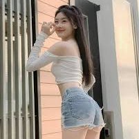 Daniela19141732's profile picture. "You are stronger than you think, braver than you believe, and capable of more than you know."