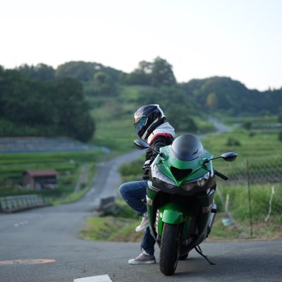 ysit_gsx1300r's profile picture. 🏍:#zx14r 🏠:#奈良県 ✨週末ツーリングライダー✨ のんびりボチボチ走ります☝️😊