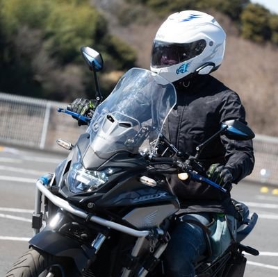 安全運転大好き
時々世の中の嘆きを呟く30代
トラブルに愛されやすい
うつ病とシェーグレン症候群持ち
趣味:製菓・製パン・講習会
2020年5月マイバイク 400X(NC56)コロナ禍納車