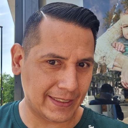 Edialva11's profile picture. 