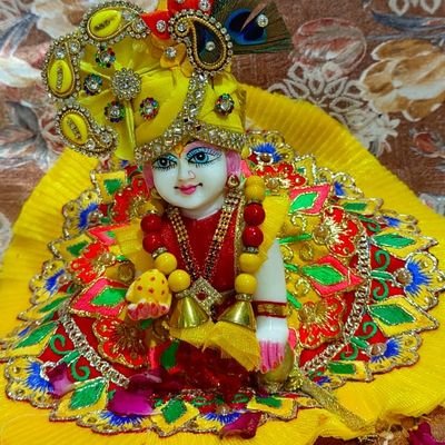 निस्वार्थ प्रेम है मुझे तुझ से,,,,,✍️
तुम मेरे स्वार्थ में कभी नहीं आते प्रिय भारत 🇮🇳 ....✍️