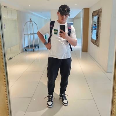 super_japz's profile picture. 