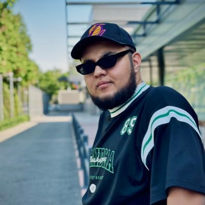 muxammadlaziz10's profile picture. 