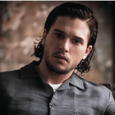 God of Peaceful Deaths. Twin of @TwinOfThanatos . I have a job and I am hated for it. Human name: Thane (RP 18+ NOT KIT HARRINGTON)