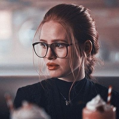 Dr. Pamela Isley Todd. Cured from being Poison Ivy. I'm not destroying the world. I'm saving it! 🌹Parody🌹 Married 12/04/23 to @TheReedemedHood
#DCrp