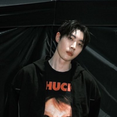 FUCK REM • mostly block b, winner & krnb khh artist