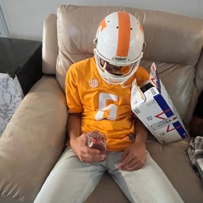 BobbyVolzz's profile picture. 