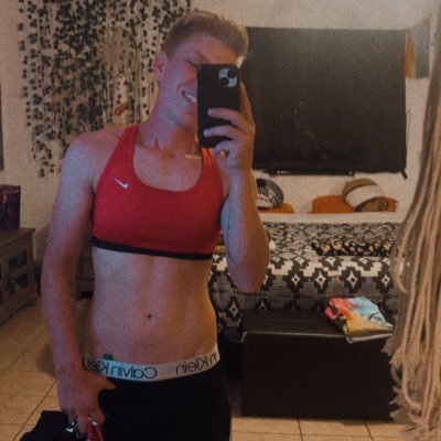 Subscribe to my Only Fans, it’s free! 😉🤷🏼♀️ https://t.co/v5I35v11RG