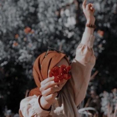 آنکه در پیِ علم است، بهشت در پیِ اوست.
بهترین علم آن است که با آن هدایت و رشد یافتن خود را اصلاح کنی .
کارشناس حقوق✒📚