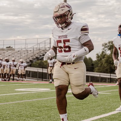 C/O 2026 | 5’11 250 | Deffensive tackle/Nose Guard