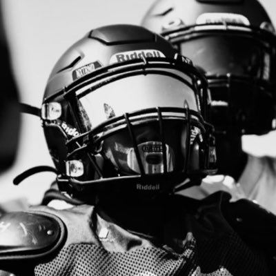 Football: ||5,7||| |||140||| |||Raytown High school||| |holmeskingston836@gmail.com| |8167296369|