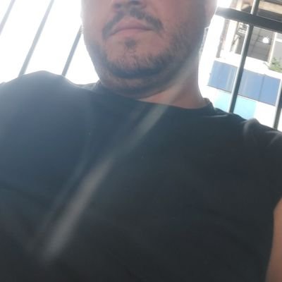 DamianCaro123's profile picture. hombre 39 años mente abierta mujer 34 con ganas de experimentar con mujeres empezando sin experiencias 0 single modelo webcam https://t.co/9xEvoLs3Pm
