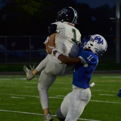 C/o26’🇺🇸||5’10” 173LB||EDMONTON,AB||4.5 40 yd dash||zeedawg15@outlook.com||7807161501 Personal number||3.3 GPA|| FILM⬇️