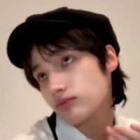 anna (@bluenlng) 's Twitter Profile