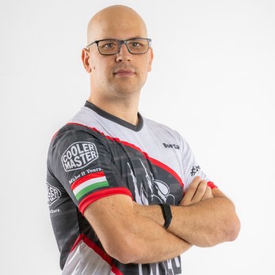 CEO & Manager at @wildmultigaming | 🇭🇺 esports commentator & in-game director | Head of Prod at #V4FSF '19 & '21 | In esports since 2006 | Tweets are my own