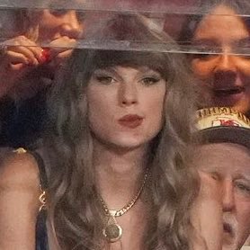 Eras Tour Sydney Night 3 ~ she/they~ 26 š©·šš
