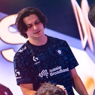 professional carball @dignitas
Business Inquiries: @rix_ronday