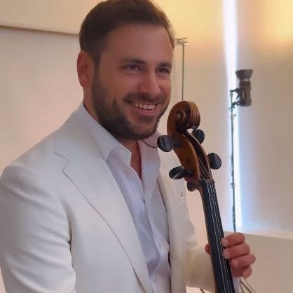 hausermusica's profile picture. hauser cello music
