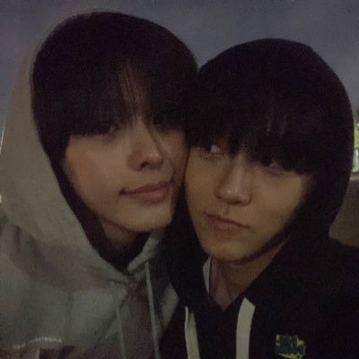 name: laki ‼️ taeten stan (dni if you hate on any k-idol 😐) TAEYONG BUSHY EYEBROW ENTHUASIST