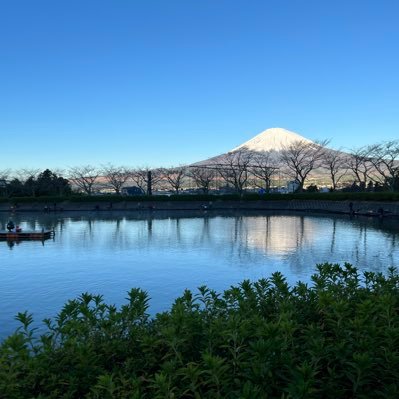亀山ダム、三島、豊英、房総ダムに出没します、バス釣り最高‼ 息子と亀山ダムの大会を楽しんでます。 レジットデザイン、フェンウィック 、無言でフォローさせてもらってます。最近息子の影響でエリアトラウト勉強中です、エリアの方々とも繋がりたいなぁー!和歌山県出身、東京都在中