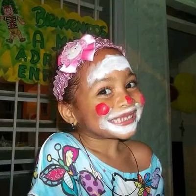 franysak's profile picture. un poquito de todo🩷