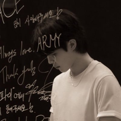 Sayhiijm's profile picture. @bts_twt 🤍