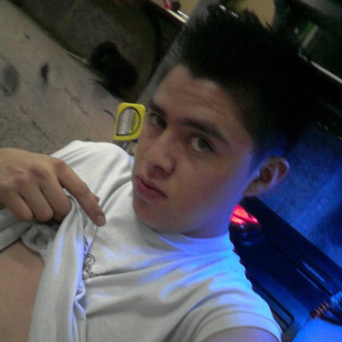 weroloko32's profile picture. Empresario de Empresas patitO kuakua http://t.co/no8LUEIsXn C.V.