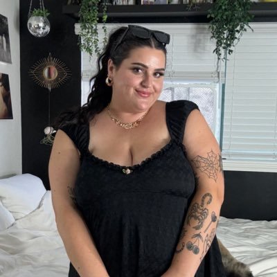 stonecoldbbw's profile picture. ☆ chronically online ☆